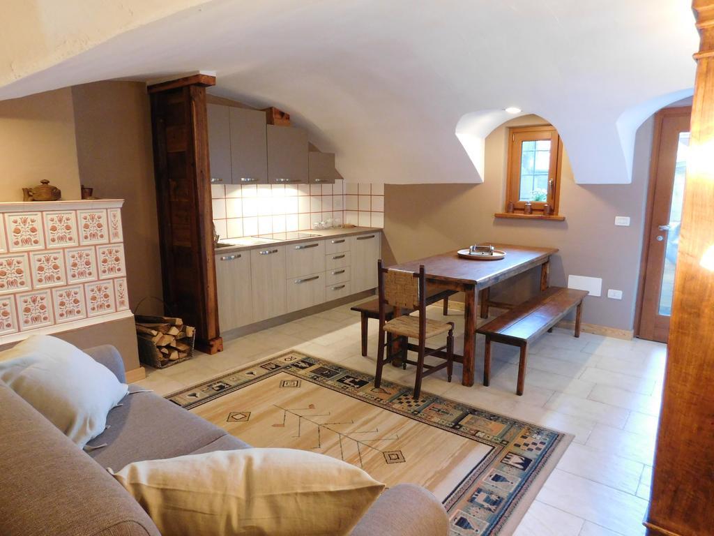 Petite Cerise Apartment Gressan Room photo